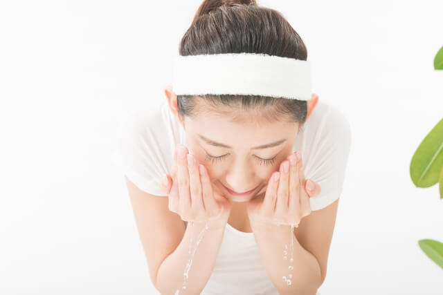敏感肌の洗顔方法